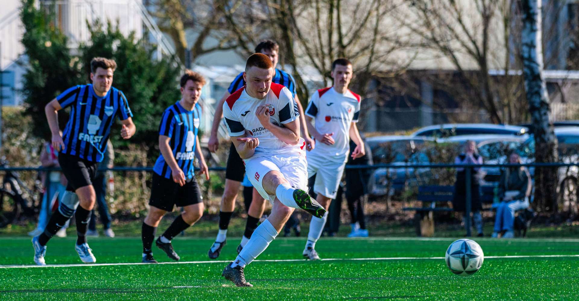 Kellerduell der SG Boke/Bentfeld bei Jerxen-Orbke endet 1:1 - II. Mannschaft gewinnt Derby mit 4:1